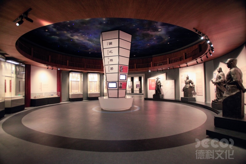 如何設計展廳的過渡空間？